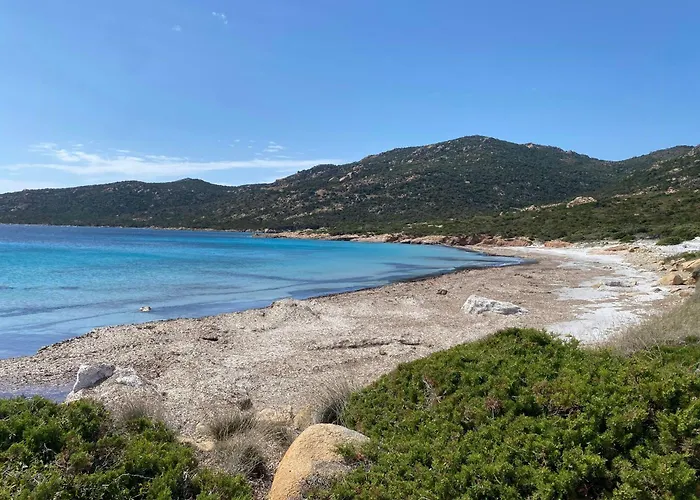 Дом отдыха Contemporary In Southern Corsica