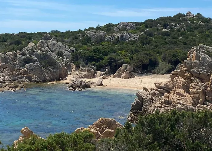 Contemporary In Southern Corsica Дом отдыха *