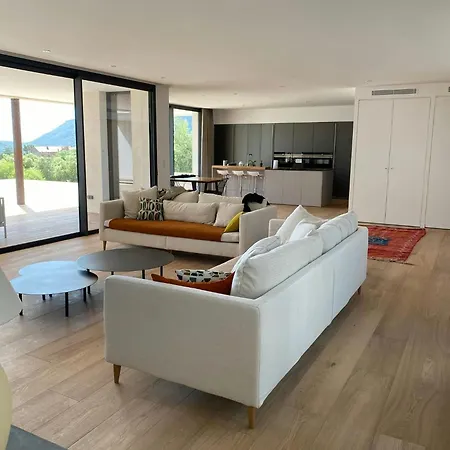 Contemporary In Southern Corsica 펜션 모나시아-다울레느