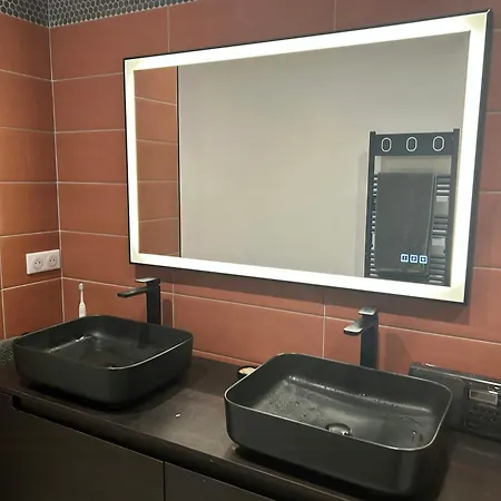 Contemporary In Southern Corsica Feriehus *