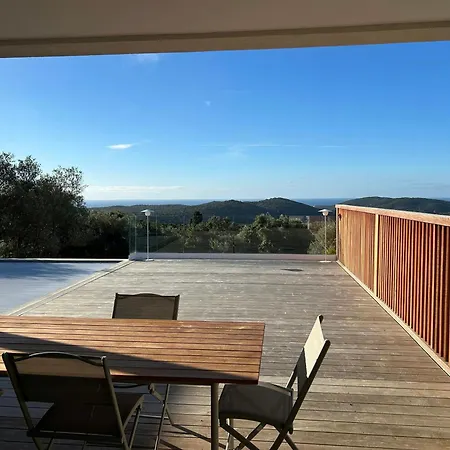 Contemporary In Southern Corsica 모나시아-다울레느